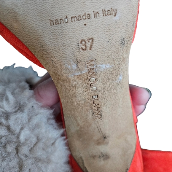 Manolo Blahnik Carolyne Suede Slingback Pumps (Orange) - Picture 5 of 5